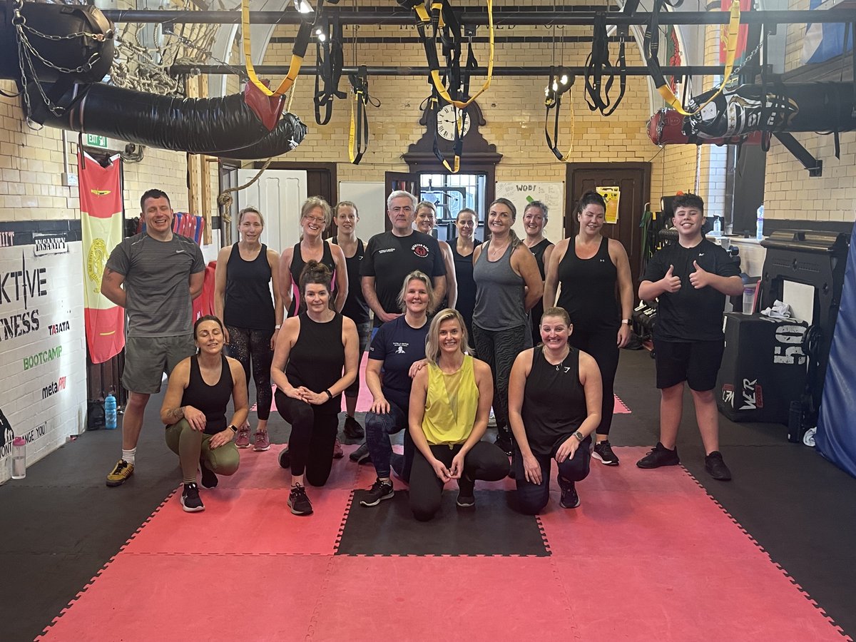 Amazing KBs, DBs, cardio &amp; TRX circuit in today’s amazing session, despite a few drinks 🍹 🍺 🍸 for some last night 🤢🤢 &amp; still managed to 
Turn up
Workout
Go home
Sleep
Repeat
#amazing 

Who’s in for our last Friday session this year at 0930? 

linktr.ee/totallyaktive