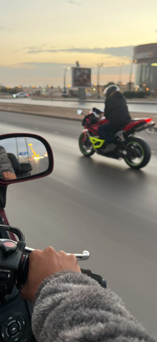 أجواء الرياض صايره تطلب دباب وتمشيه بس 🏃🏻😴