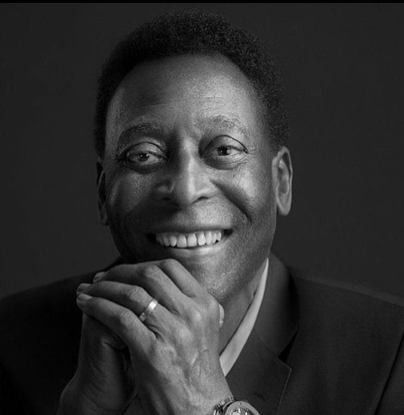 Repose en paix légende 🕊💔 #pele