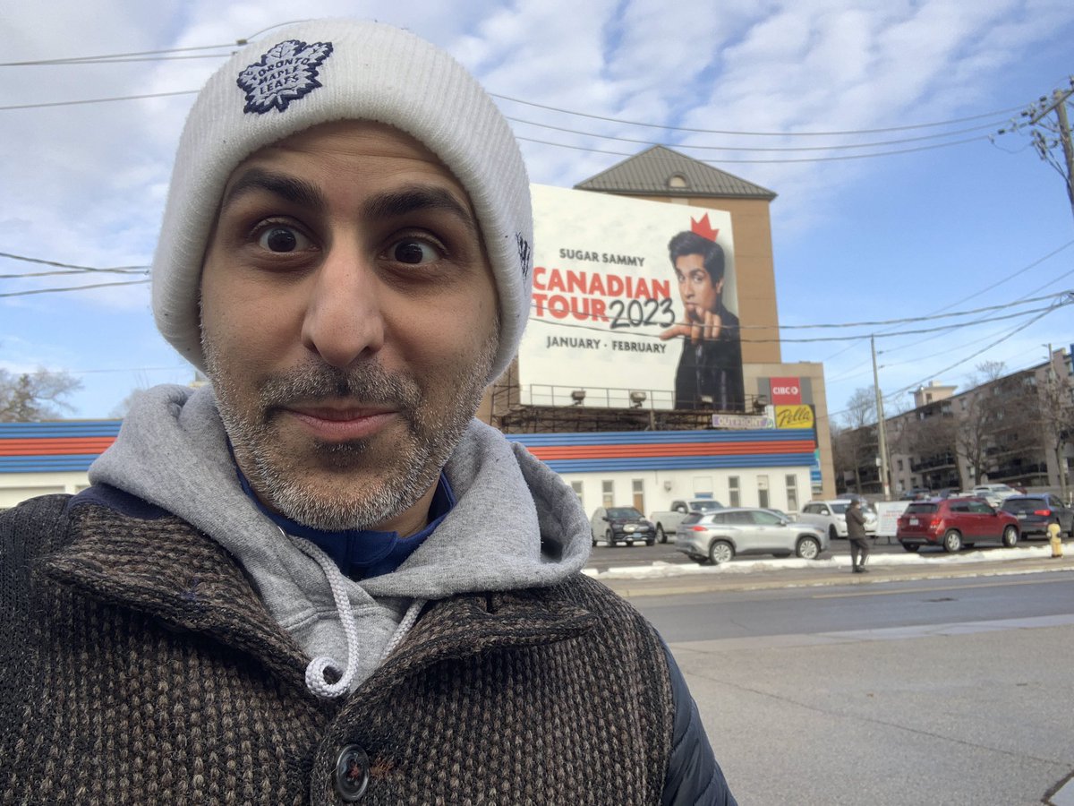 moehasham's tweet photo. Mon Dieu!! That look when @sugarsammy retweets your tweet about the Bayview Carwash dilemma! 😆  C’est magnifique! https://t.co/QKMuKysQL1
