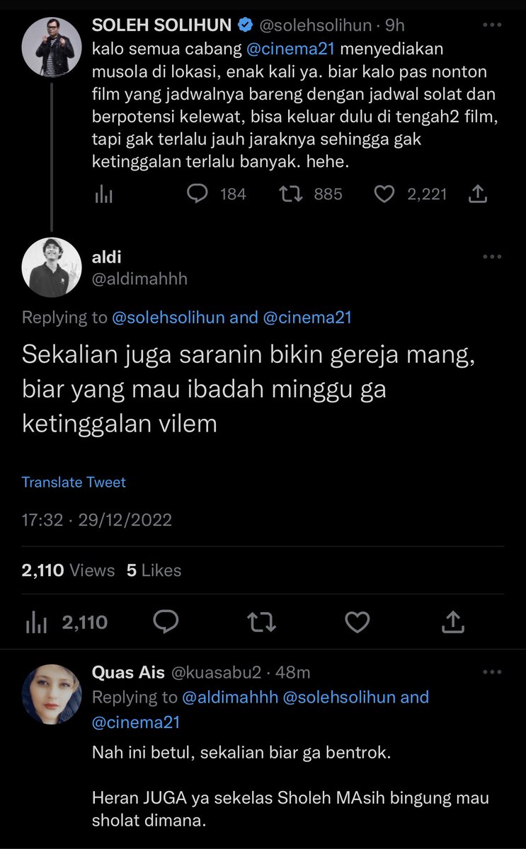 Yg reply bitter amat ya 😂😂. 
Emang ga boleh sih ya dibanding-bandingin. Tappiiii, ini berdasarkan keadaan di sini (Jeddah), biasanya emang ada mushola disediain. Very convenient. Jadi gw memahami sih keluh kesahnya.