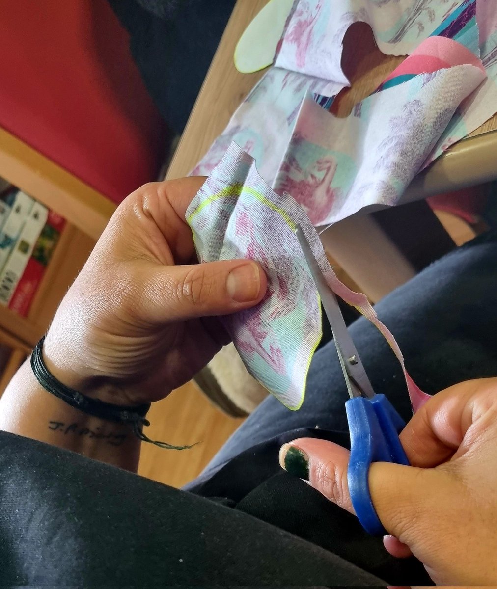 HeatherWardLPT's tweet photo. We've been practicing our sewing skills on Heather today with these cute little lavender filled charms 🪡💜 @BradgateUnit @Raising_Health_ @LPTChair @LPT_Activities https://t.co/TT8QwQTipw