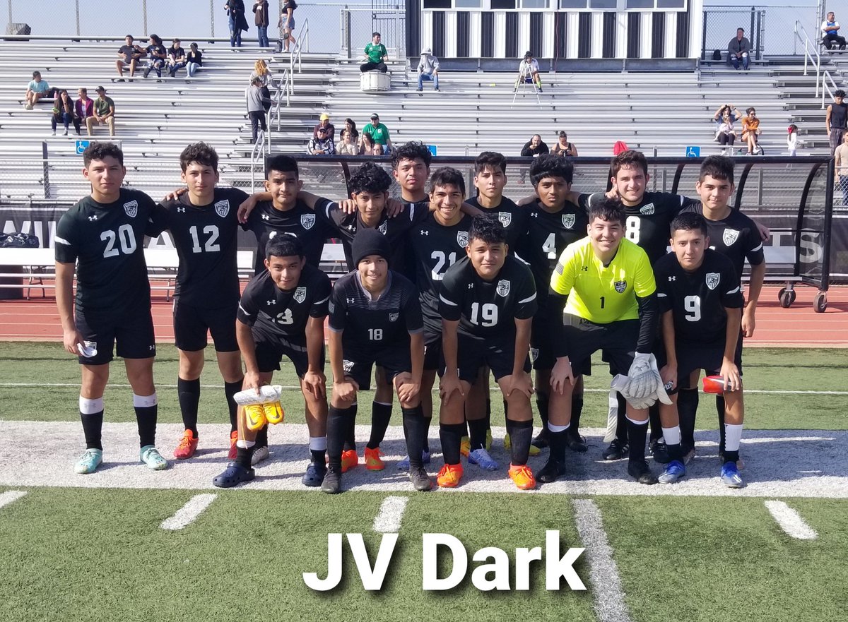 emedinaAP's tweet photo. Wildcatfutbol JVs posted Wins today against Port Isabel...on to the next match 🚌...@WeslacoEastHigh @WehsAthletics #ESSS #welovewhatwedo #wearefamily https://t.co/HlFkoDXl1N