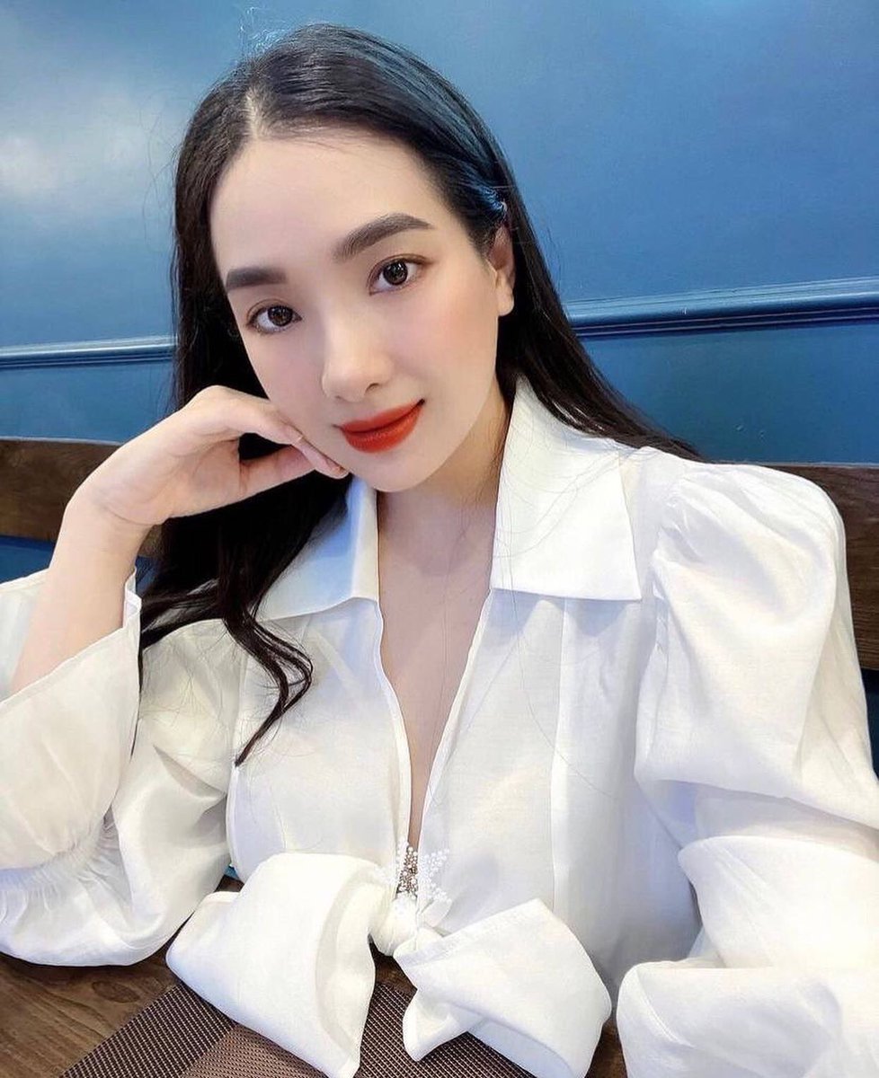 KSlinder's tweet photo. The new year is coming soon🥰

I hope everyone is happy☘️💕💕
#HappyNewYear2023 #happy https://t.co/hnQ7OEkUVL