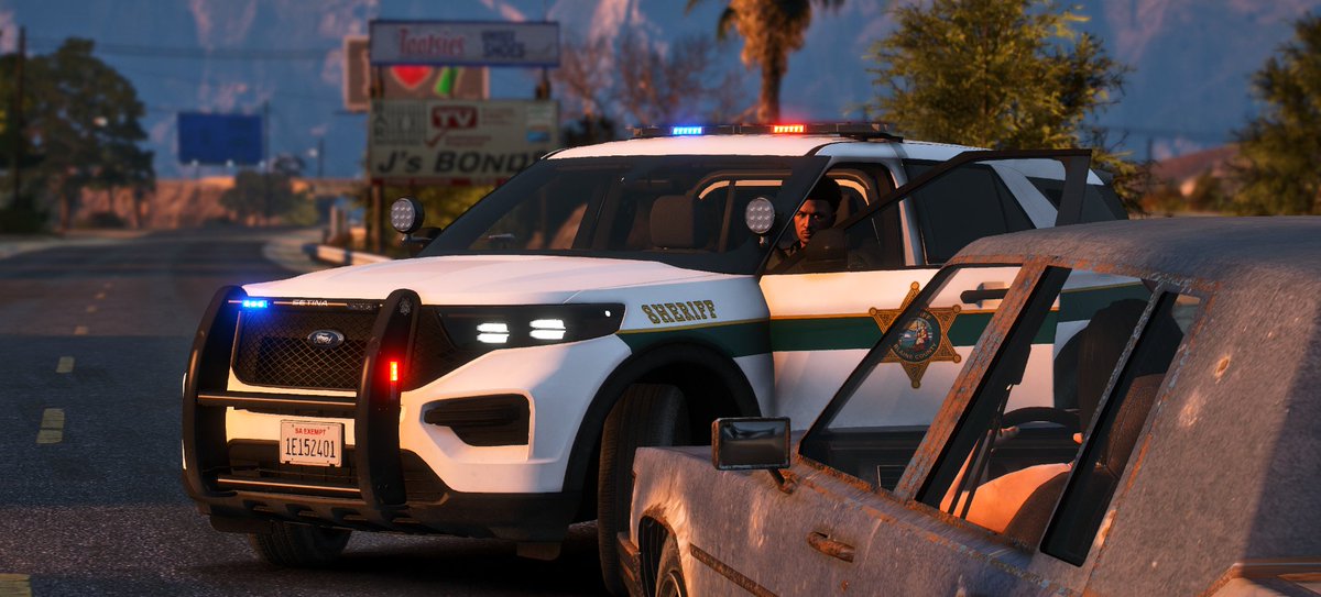 statewiderp_'s tweet photo. The Sheriff's Office's new vehicle has hit the streets of the Blaine County! https://t.co/VWQr4WLQiY