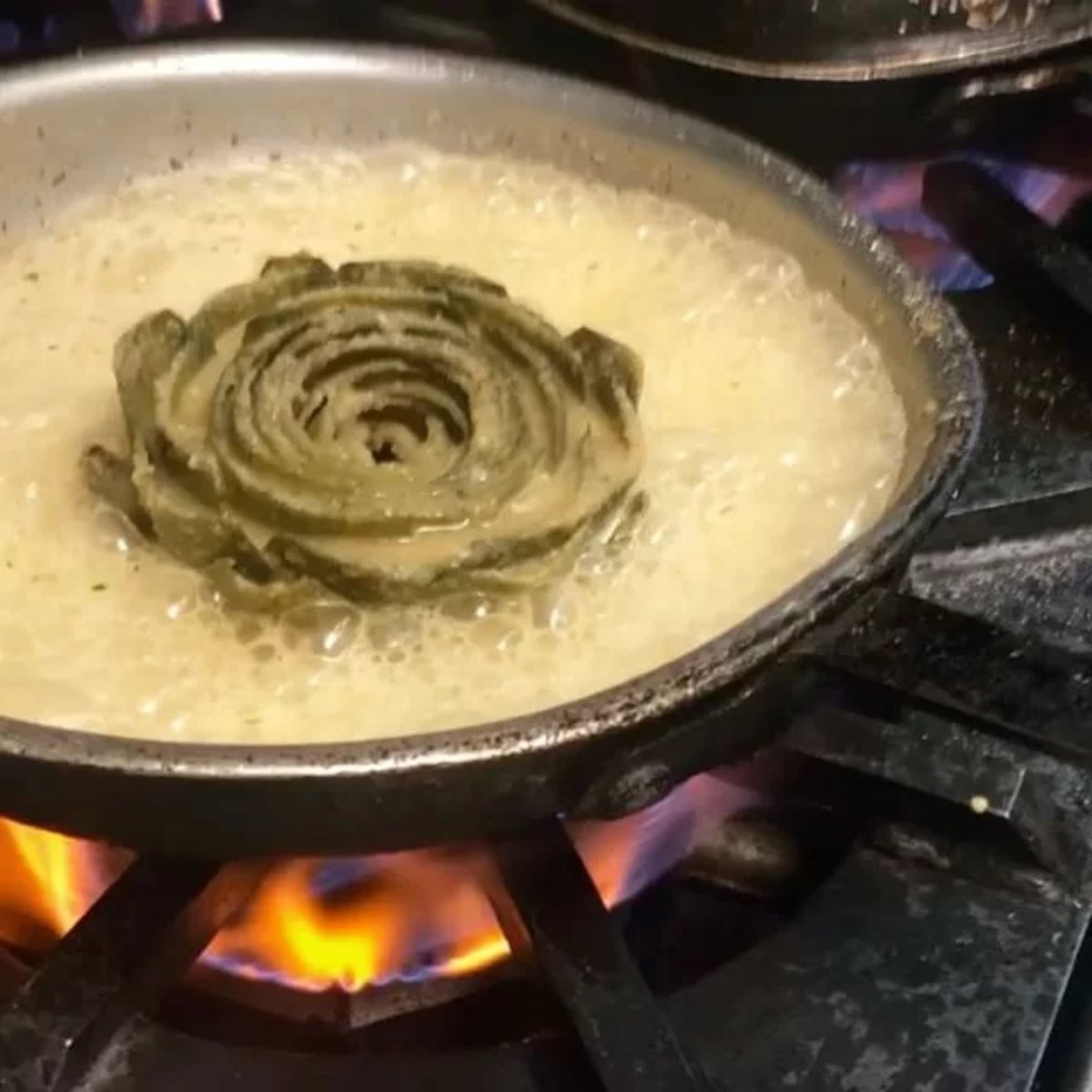 AlbertoNewYork's tweet photo. Go out and enjoy some fireworks to bring in the new year! Come 2023, we’ll be sure to have some fireworks filled with our Italian flavor popping off in our kitchen. https://t.co/3SOgSSPA8A