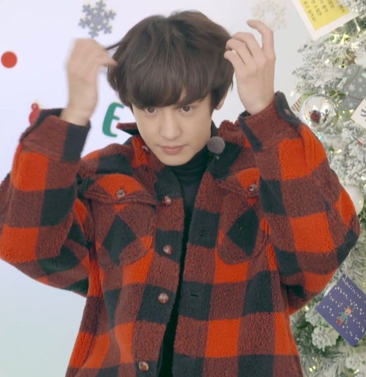 FallenPhoenix28's tweet photo. How much I need your warm and comfortable embrace within the walls of my home, our home.
You are my safe haven, my salvation and my soul. 
My heart is yours.
I miss you so much
#ChanyeolStayStrong
#ChanyeolWeAreAlwaysByYourSide
Stay with me, for life
I love you more MyLittleGiant https://t.co/hiQsh4dqMy