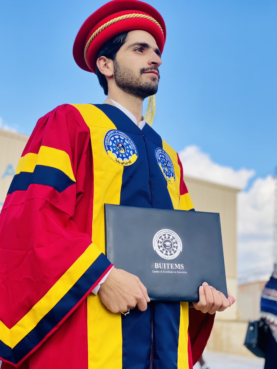 Arghwand_06's tweet image. Graduation is not the End. Its the beginning 
#Buitems 
#Convocation2022
#Graduated