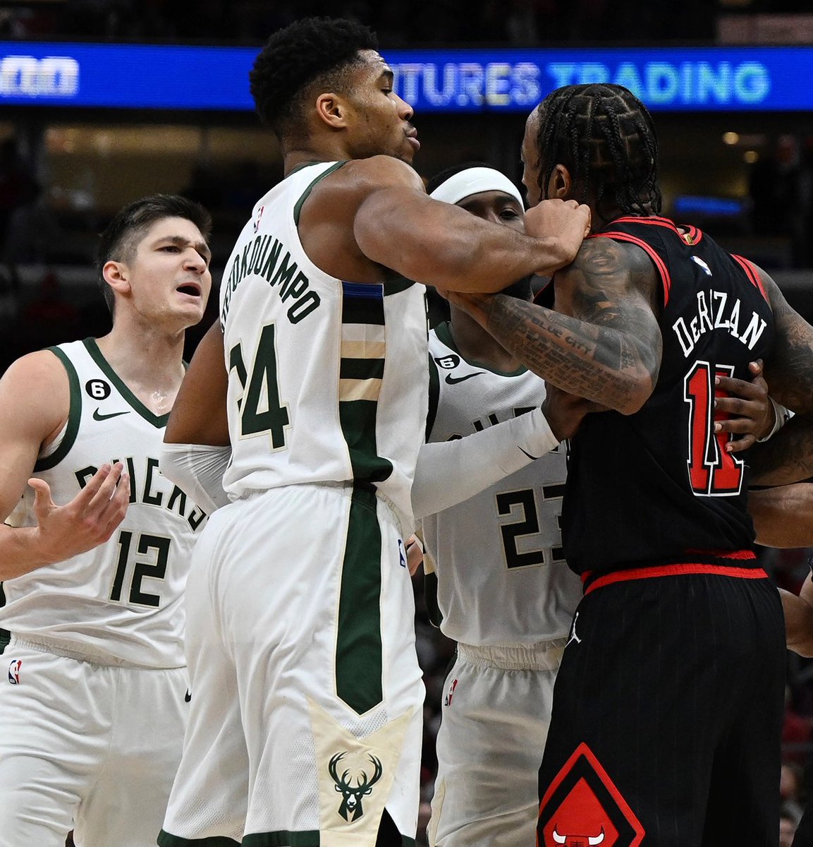 Legion Hoops tweet media