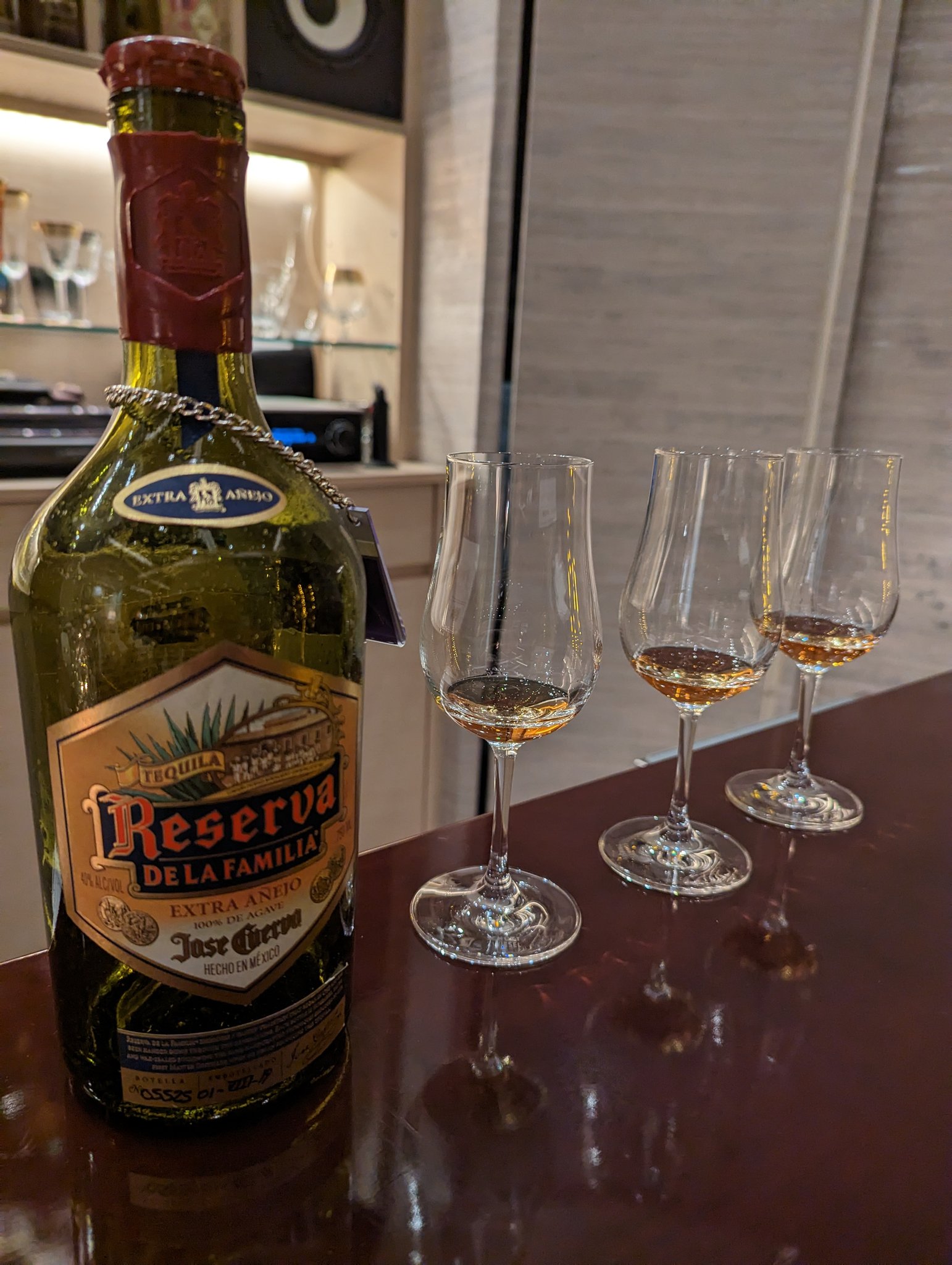 非売品/希少品】クエルボ テキーラタワー