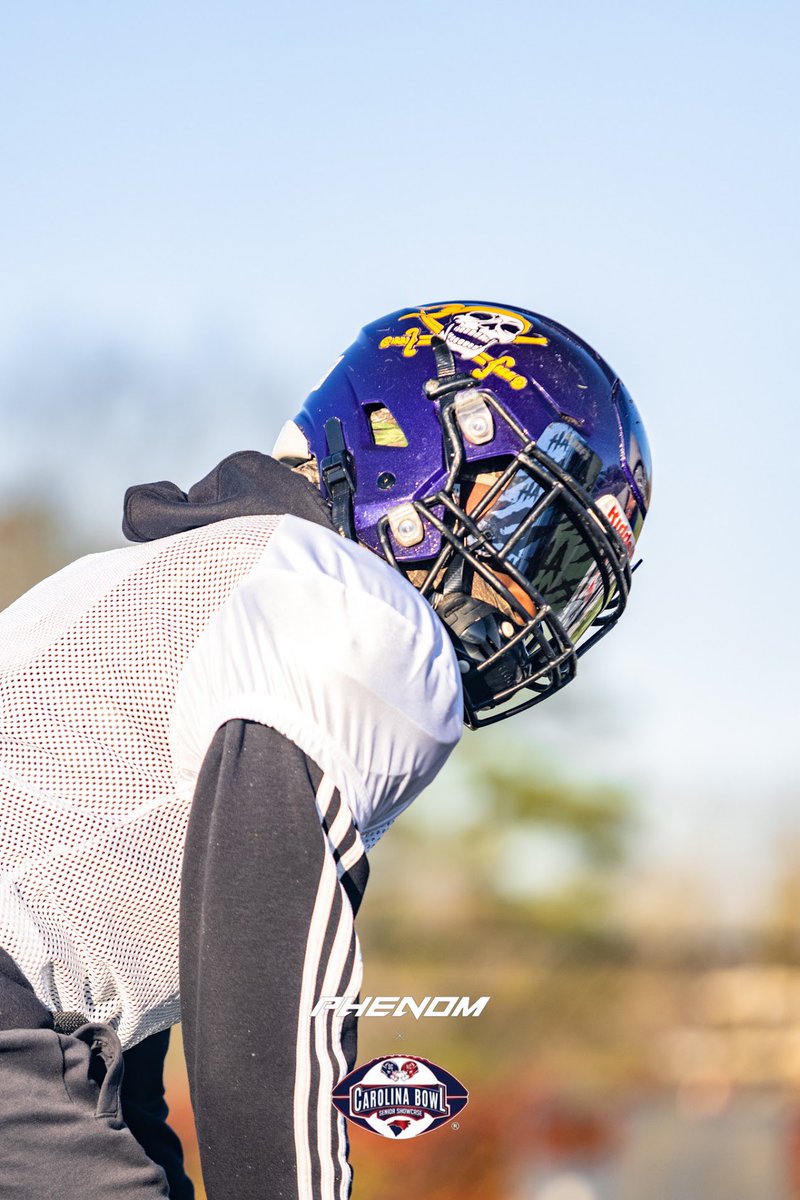 BrittFootball's tweet photo. .@s1ngocrazy x @carolina_bowl 🔥🔥🔥🔥 https://t.co/7jcuE7Ofgi