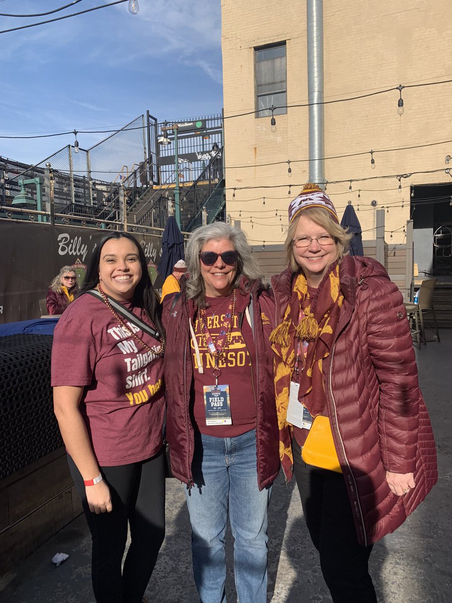 llewis89's tweet photo. It’s a great day for the @PinstripeBowl with @UMNAlumni Board Chair Ann Sheldon and Board member Amanda Rodriguez. Fired up maroon and gold crowd. Let’s go #Gophers #gophergameday https://t.co/NTRhHHyUp2