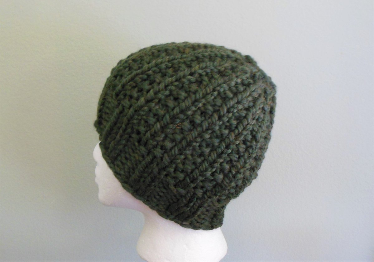 jvozsol's tweet photo. Hand Knit Thick & Chunky Wool Blend Messy Bun Hat in Dark Moss Green Hand Knit Thick Chunky Wool Blend Ponytail Hat in Spearmint Green https://t.co/FNGbvIydQL #Etsymntt #EtsySocial #WoolBlendHat https://t.co/g3jc9c3MNp