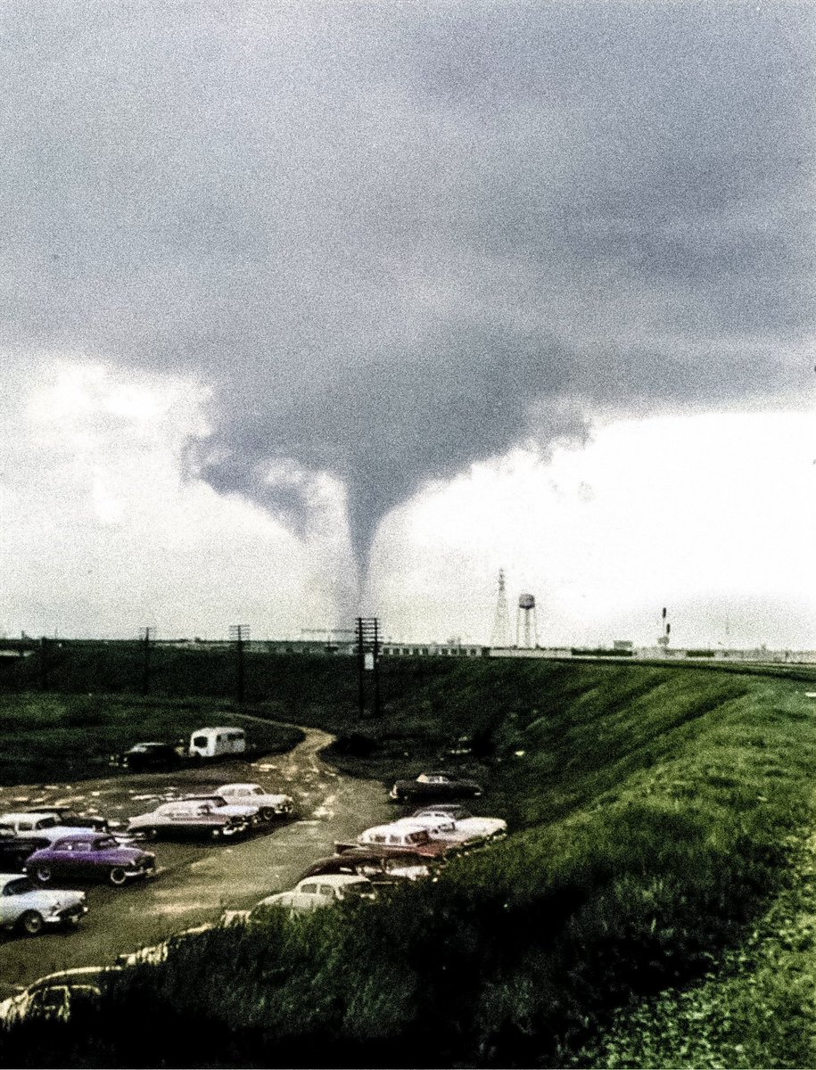 WxChris on Twitter: "RT @tornadicwonder: Today I restored a very iconic