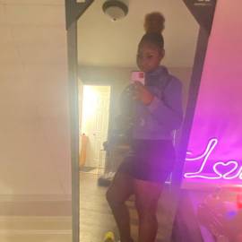 dobermanzach's tweet image. Come and see Realtrapk🪦🪑's live in #LiveMe:Good morning 🔥💚#coindro
lm.ink/EJ2yKbBaP011m