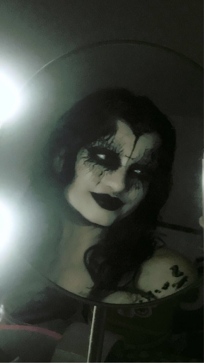 mulberrybat's tweet photo. trying corpse paint for the first time, not the best ever but i am obsessed with myself now so https://t.co/AIEGlmiWZL