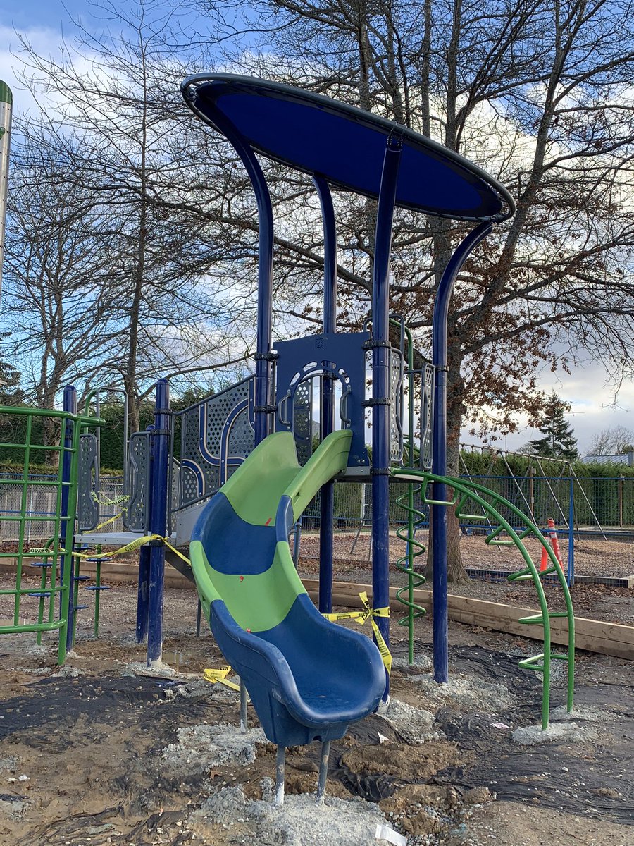 Thank you @greenplayteam for constructing our exciting new playground! So much to enjoy: merry-go-round, multiple slides, climbing net tower & ultra dragon rider zip line! #Outdoorplay #inclusive #localbusiness #brentwoodeagles @sd63schools @brentwoodpac