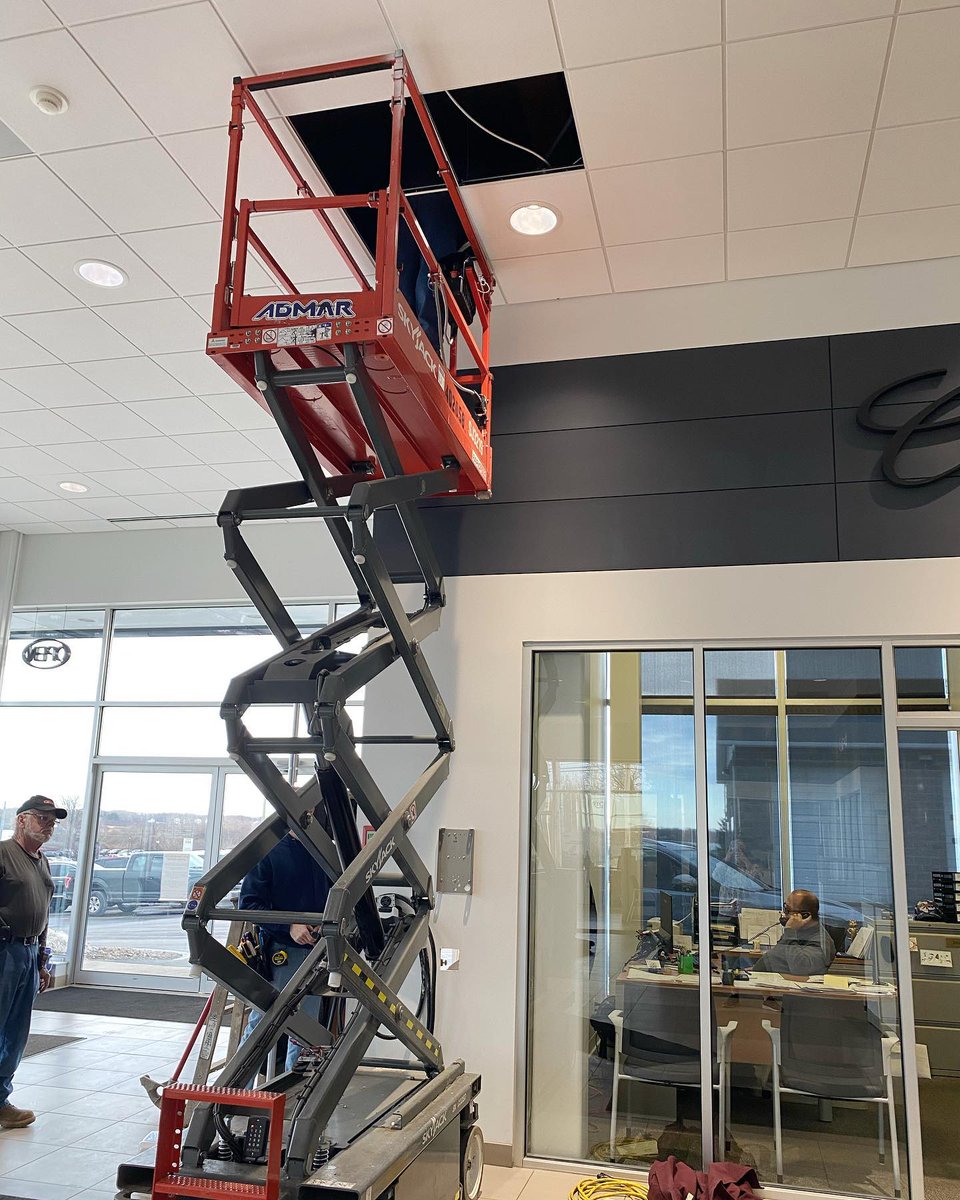 Randall Farnsworth Auto Group tweet media