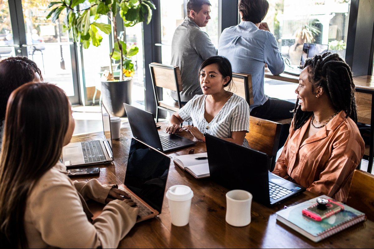 sharebizinsight's tweet image. #Trending content on #BusinessOperations… #6Ways to Foster Teamwork in Your Business u.eblz.co/liHN6wiTn