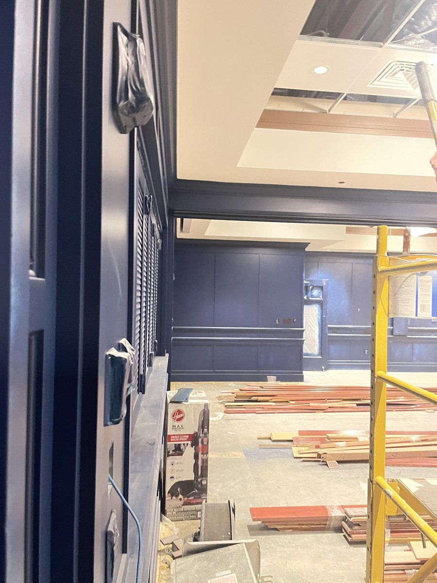 ByronHood_CLE's tweet photo. This is gonna be a fly ass, whiskey bar/steak house, once completed. Come on out and experience it. #work #Construction #Eton https://t.co/zzZIAUNrwX