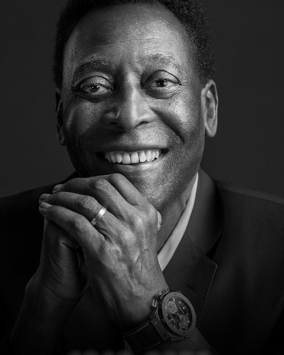 Official_BRFC's tweet photo. RIP Pele. A true legend. 💙 https://t.co/AHXrw6rkAo
