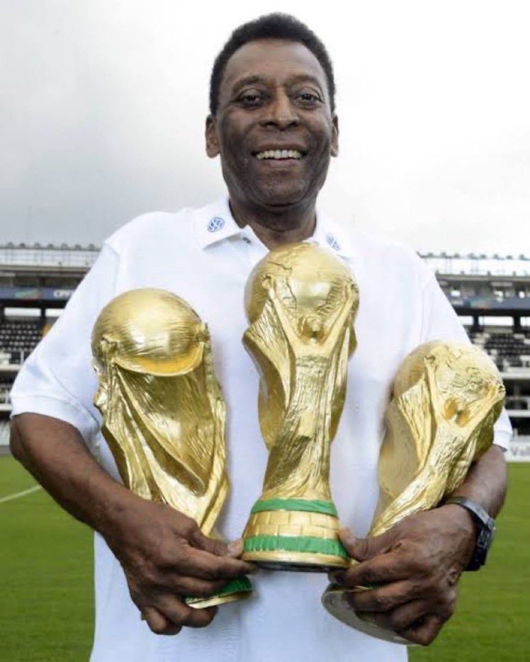 figxres's tweet photo. @FabrizioRomano True goat, Pele 🐐 https://t.co/S4A2iConjA
