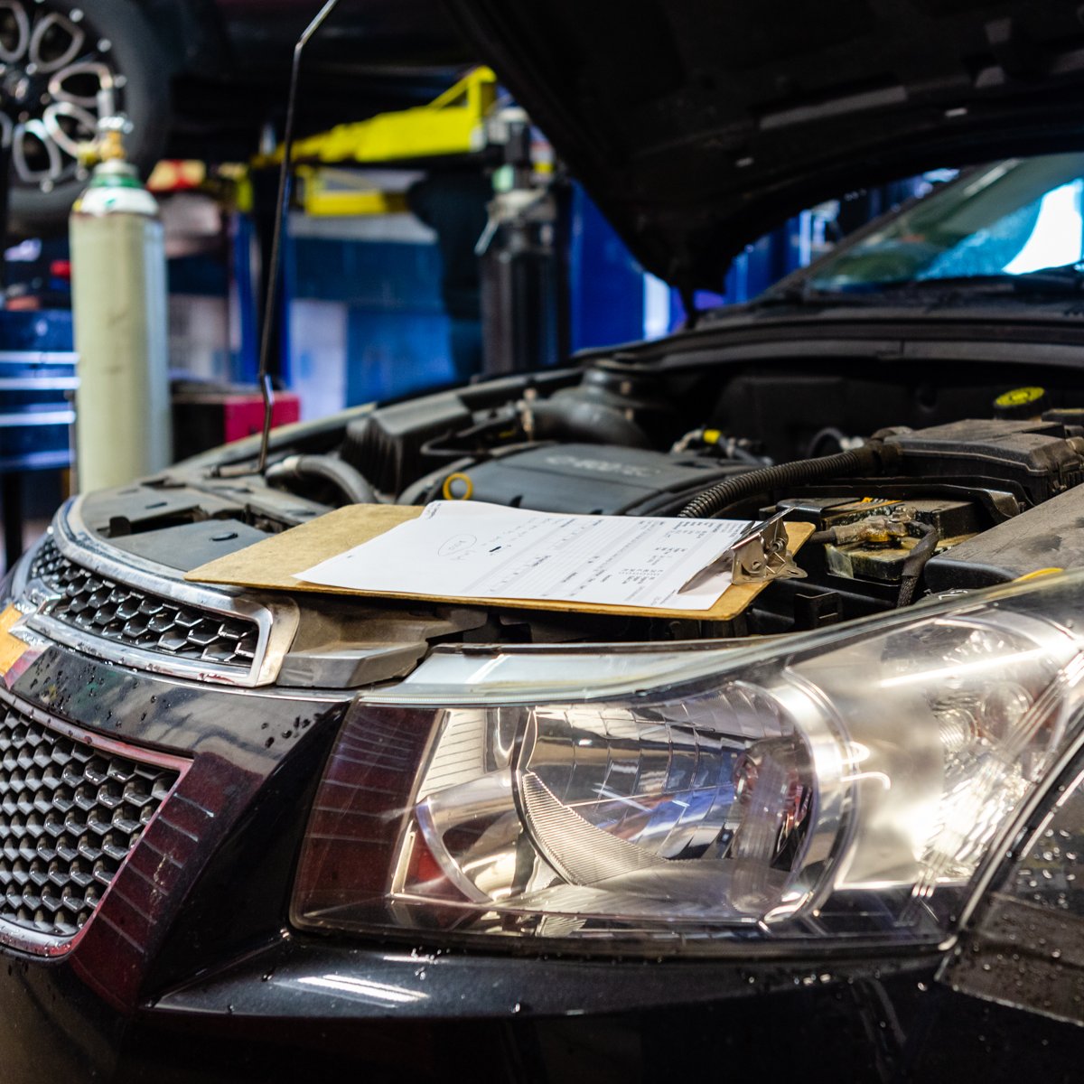 TerrysAutoFL's tweet image. From the moment you bring your vehicle into our shop, your auto safety becomes our top priority. Get your car ready for the new year by visiting us in Gainesville: 6501 SW Archer Rd. #TerrysAutomotiveAndQwikLube #TerrysAutomotive #FreeAlignment #OilChanges #AutoRepair