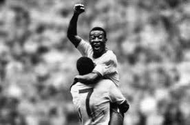 fernandopalomo's tweet photo. Para siempre. Eterno. 
Descanse en paz O’Rei. https://t.co/9szgQwVlky