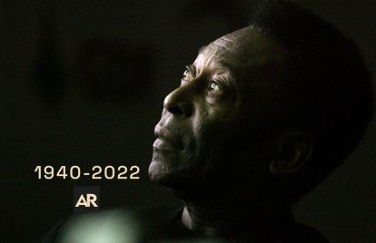 carloscharlemos's tweet photo. Gracias Pelé por tus jugadas maravillosas.
Por tu vida recta, ejemplar y sana.
Por siempre Pelé, el mejor de todos los tiempos.
#fifachallenge https://t.co/Ks8olxSRwB