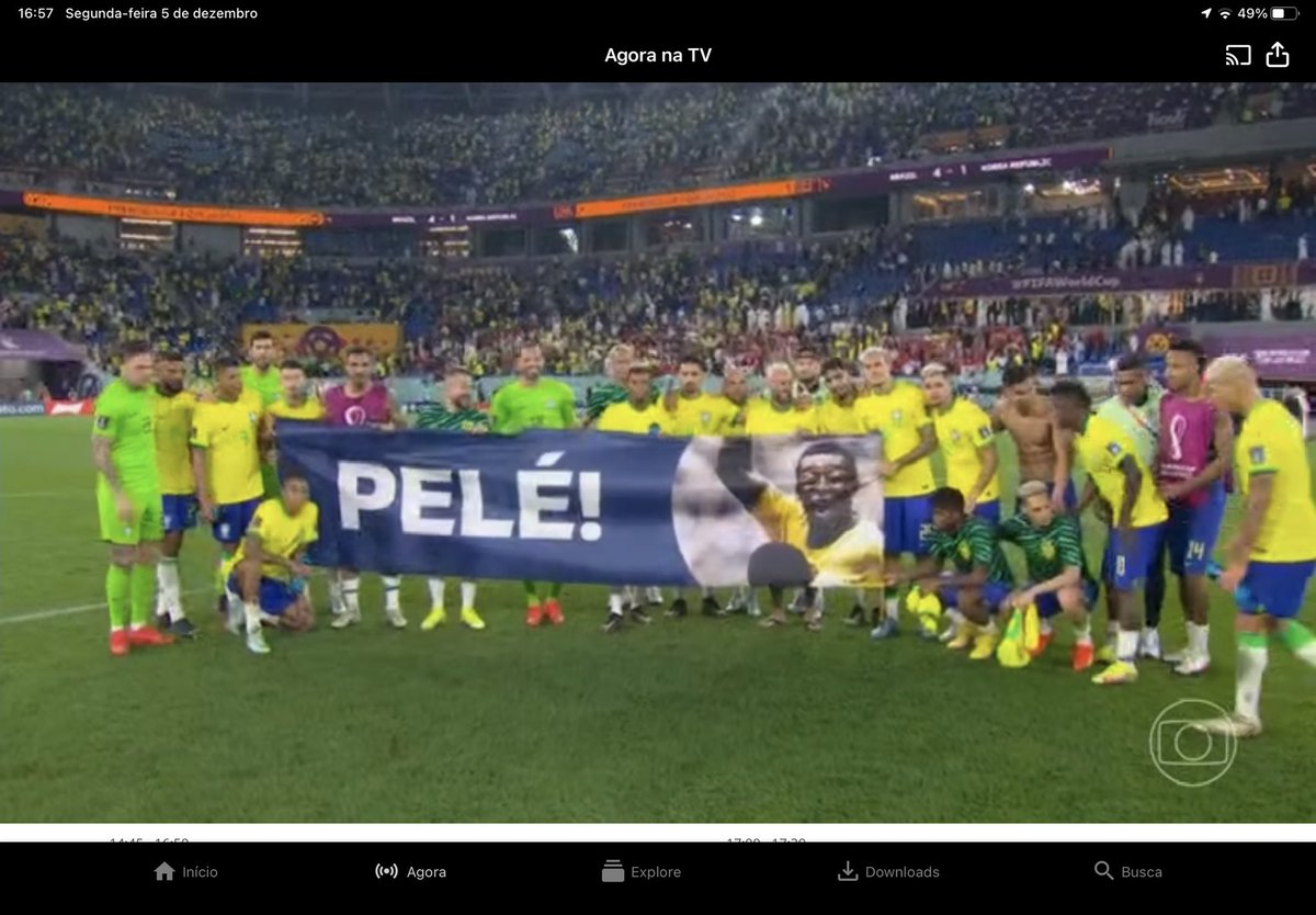 namicdp's tweet photo. Descanse em paz, Pelé 🌹 https://t.co/n39OdiBGYE