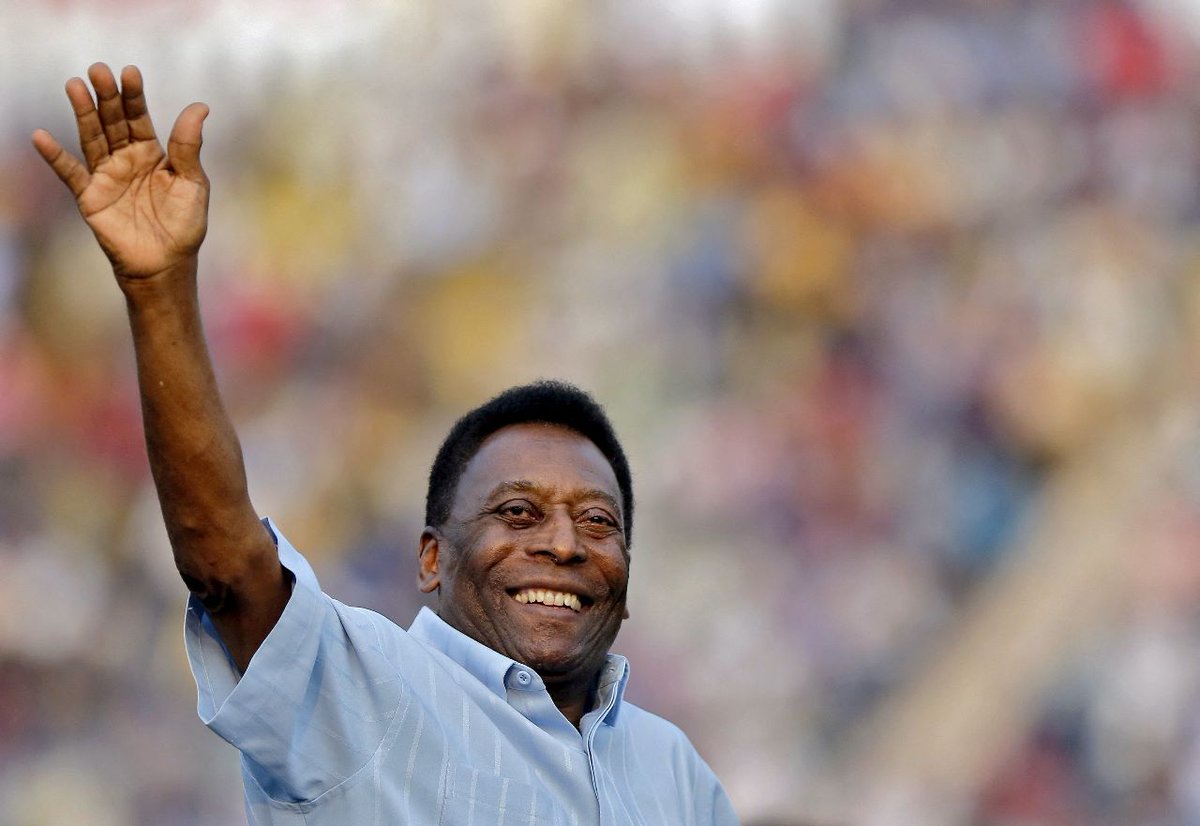 #BREAKING | Legendary footballer #Pele passed away at 82