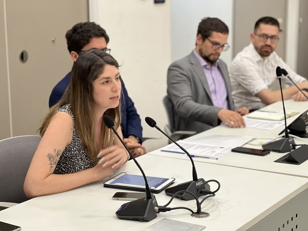 SubsecTrabajo's tweet photo. 🔴 AHORA | El subsecretario @gboccardobosoni encabeza el Comité de Coordinación de Intermediación Laboral junto @ArletteM_, jefa del Departamento de Derechos Fundamentales y Nicolás Ratto, jefe del Departamento de Prospección Laboral. https://t.co/B5NoGjb7UM