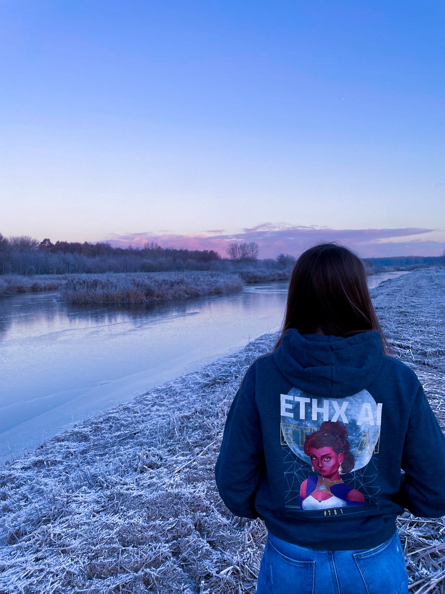 Look at those hoodies! 😱
Finally, our Ambassadors are receiving the well-deserved and needed hoodies! ⛄️

Thank you Ambassadors for being such a support! 🥰