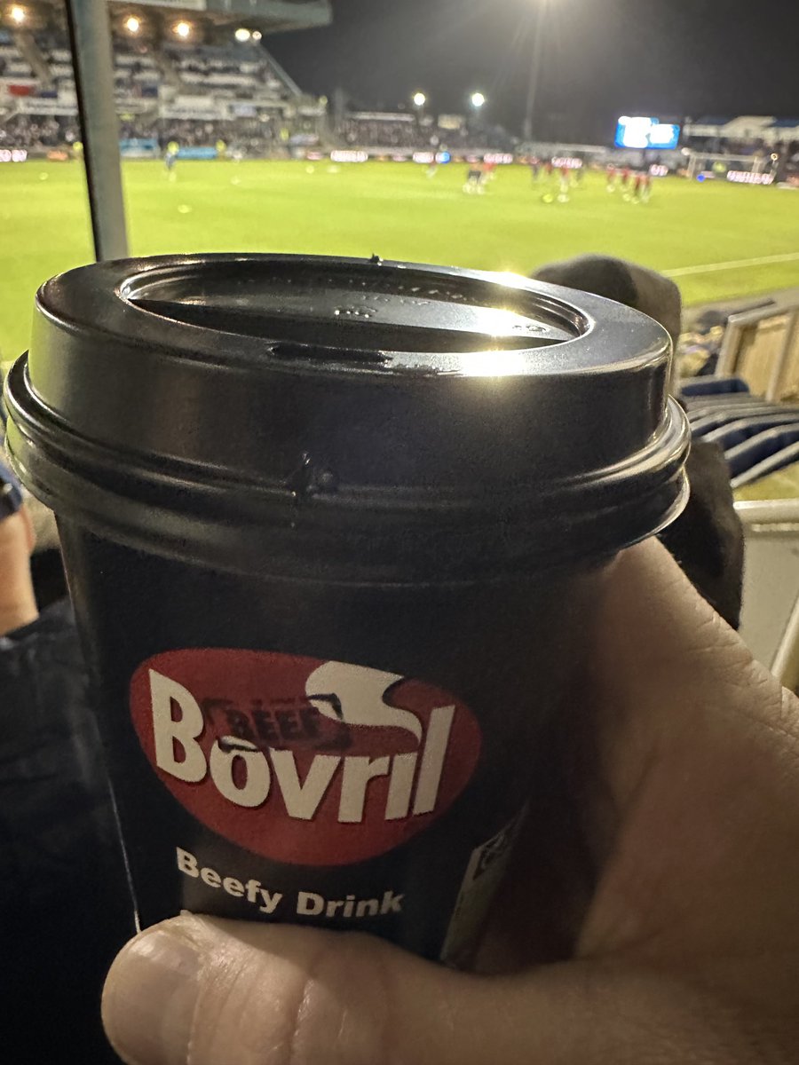 MrWathne's tweet photo. #bovril ein sikker vinnar på kamp i UK store deler av året. #viaplay https://t.co/E38WqZdwEv