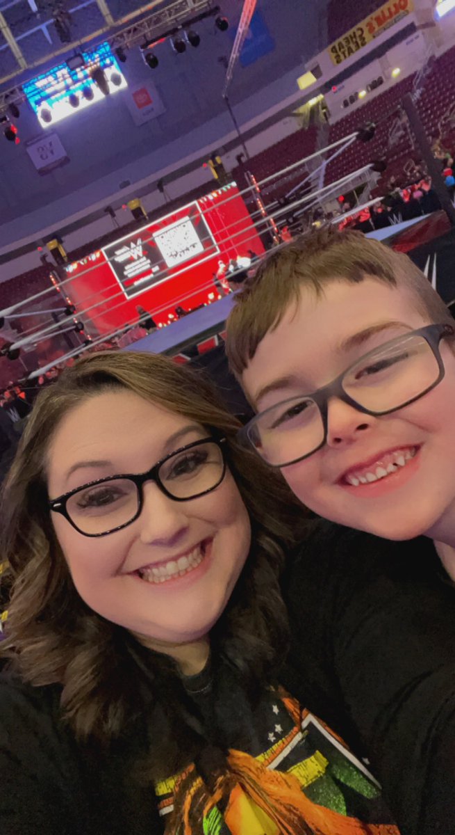 lfultz08's tweet image. #WWEHershey