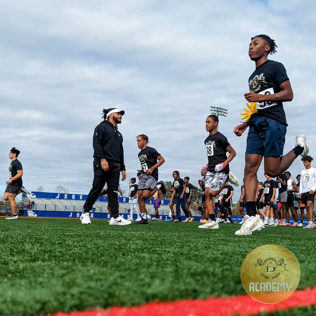 Devoted Dreamers Academy tweet media