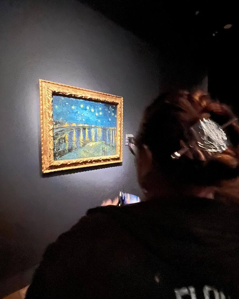 onlydesign's tweet photo. A little trip too see some art by this guy named Van Gogh😉 https://t.co/BGcZJuJ7ia https://t.co/MHyqc0mFtz
