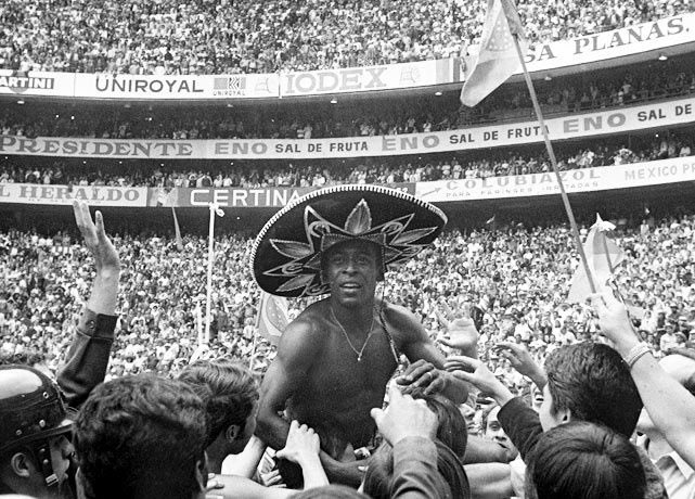 ____Remy's tweet image. RIP Pelé, my grandpa used to talk about how great he was all the time. They are both in heaven now.