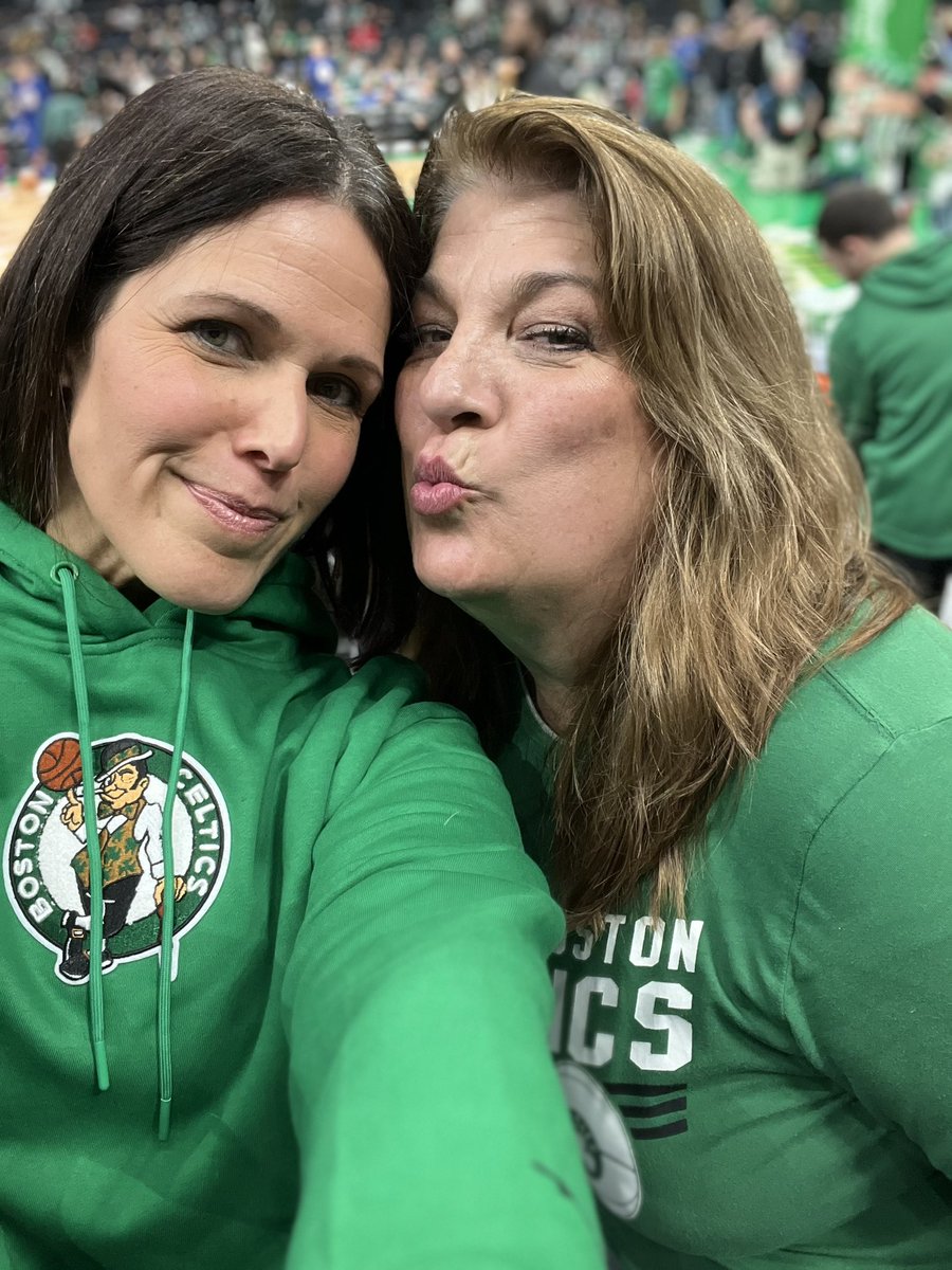 Dana Jacobson on Twitter "My kiddo’s not with me tonight but