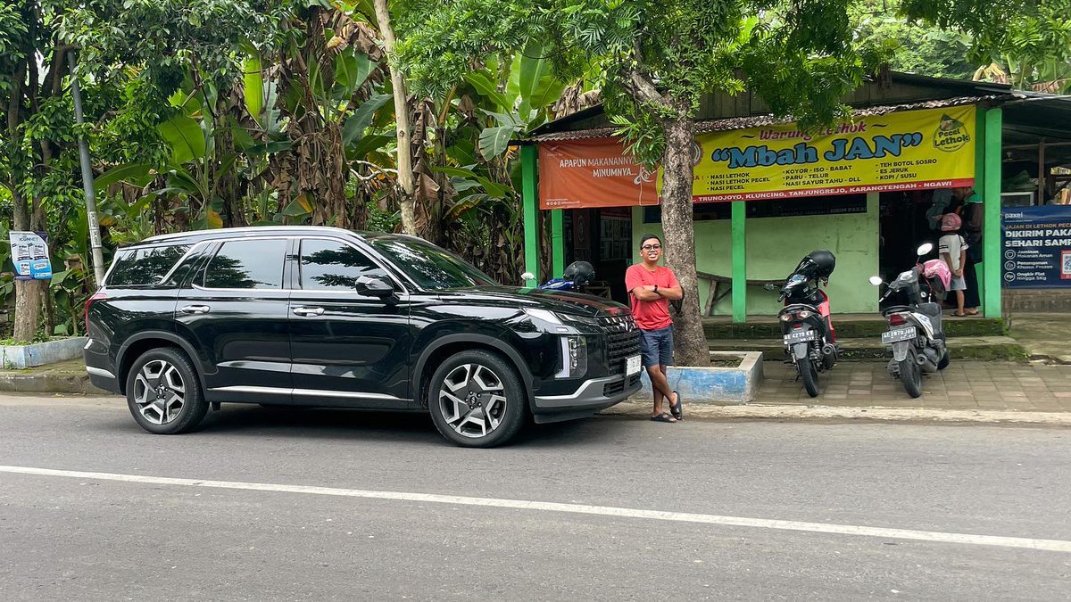 otodriver's tweet photo. Sarapan luthfiaziz11 kali ini di Sego Lethok Pecel Mbah Jan. Lokasi di Jl. Trunojoyo, Ngawi. Nanti siang kulineran apa ya?
#otodriver #HolidayinStyle #Antangin #BaiknyaAntangin https://t.co/sdb7PpOhwH