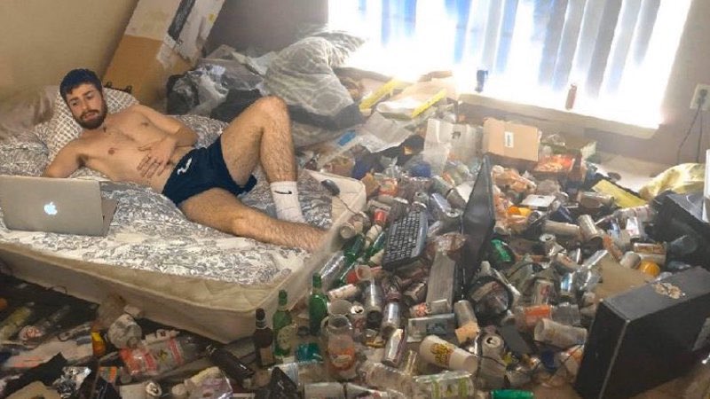 LifeOfEdgar's tweet photo. “I just think people wanna see Andrew Tate lose. It’s all a plot against him. Free the top G” https://t.co/Nd8Jl23jqm