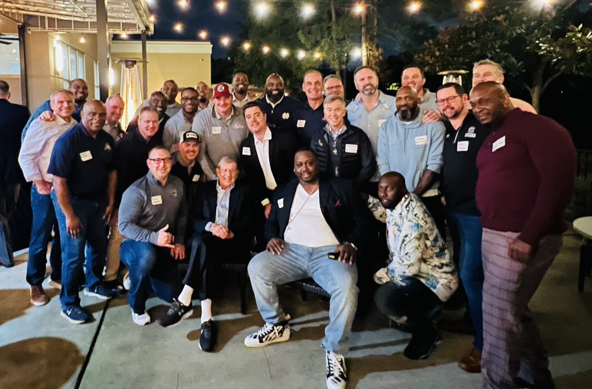 Ryan Brewer tweet media