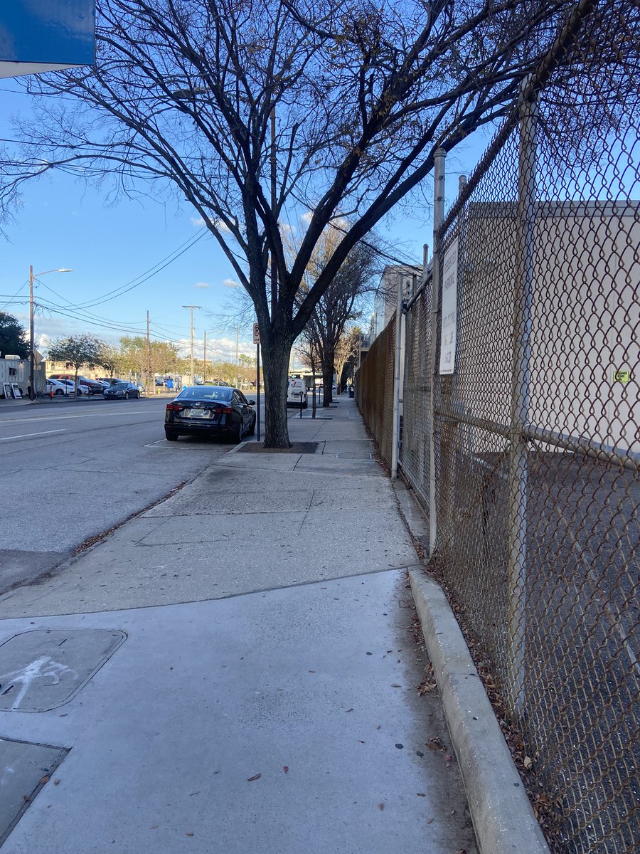 RondoFit60's tweet photo. Tampa running down Twiggs … #whoop #strain #running #Tampa #travelblog #oncloud #gobolts #Florida #warmer #streetrunning #wellness #healthy https://t.co/lpwiFlUTuo