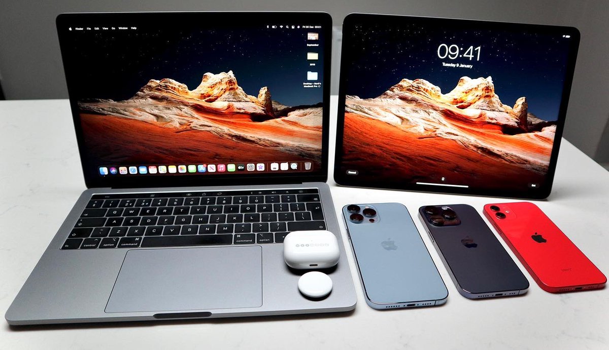 MavTech4's tweet photo. Apples 2023 products should be interesting this year.
What are you most looking forward to?

Apple VR
MacBook Air 15inch
New Mac’s 
iPhone 15 line up (new design)
Apple Watch series 9 and new Ultra colours?

#Apple #iPhone14 #iPhoneSE4 #AppleWatch #MacBookAir #ios #techtwitter https://t.co/OP3ILuF3FW
