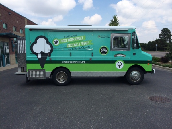 pginstall's tweet photo. Build a Local Following Using Vehicle Wraps https://t.co/kqf8oHu8Ch https://t.co/asTgXnXj5o
