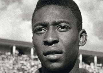 Morre, hoje, o maior brasileiro de todos os tempos. 
Obrigado, Rei! 💛♣️