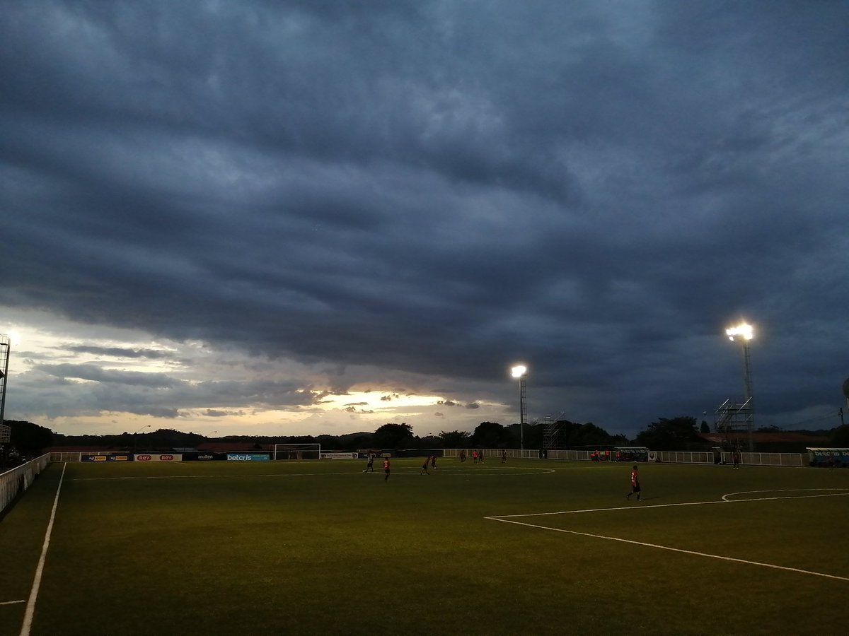 Este jueves durante la Jornada 3 del II Campeonato Provincial de Fútbol de Veraguas Centro 2022-2023, haremos un minuto de silencio en cada uno de los partidos correspondientes al día de hoy, en honor a Pelé 🇧🇷⚽

#SomosVeraguasCentro ⚽