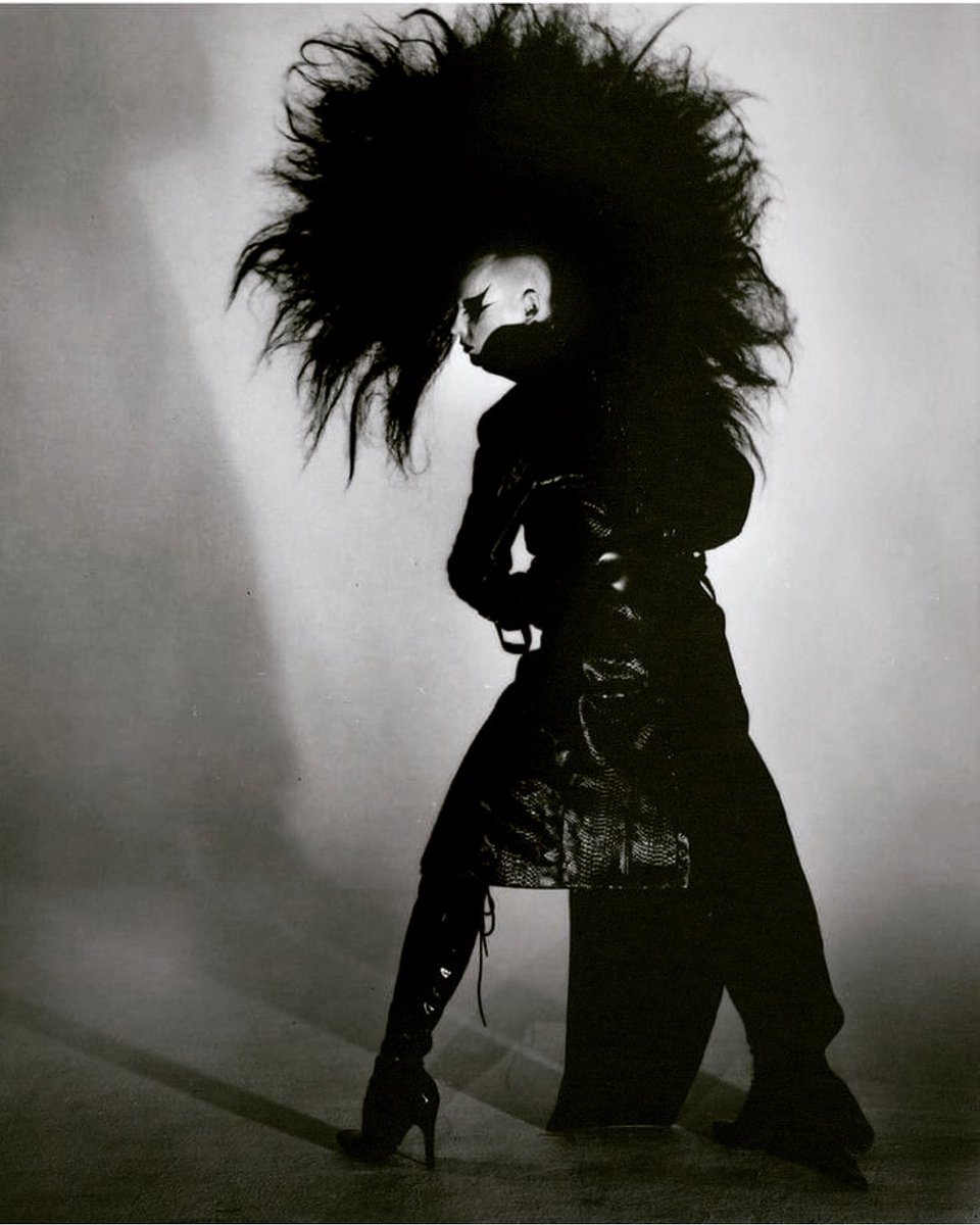LaMorteXIII's tweet photo. Life Goals! • BlackXMass Sale Ends SOON! • Link in Bio @lamortexiii
#gothhawk #christmashair #gothlifestyle #lamortexiii #occultapparel #deathhawk #latex #endofyear #sale #occult #genderneutralapparel https://t.co/QENJ2r1yJf