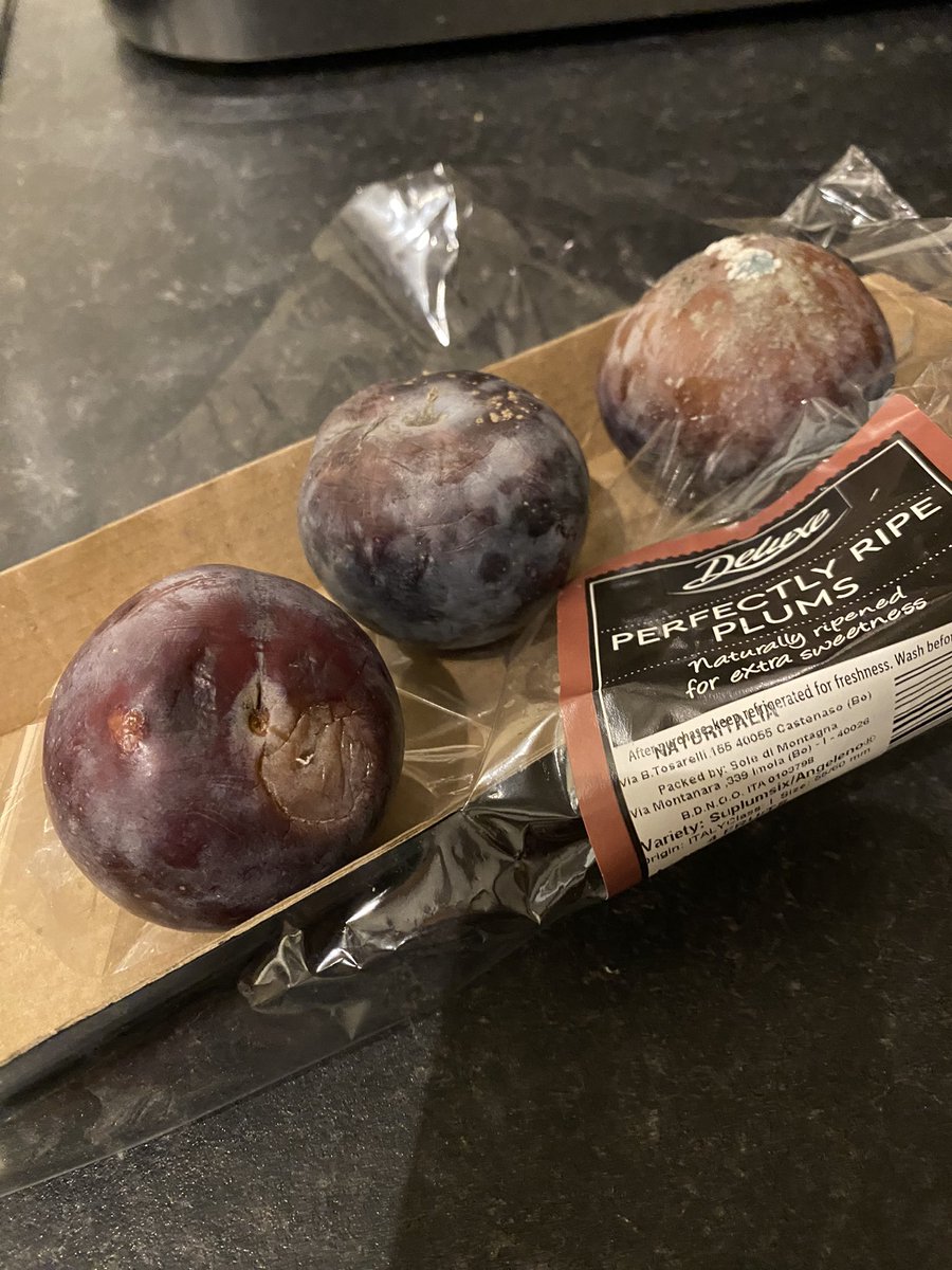 AdamHowells's tweet image. Bought yesterday gone off today. Cheers @LidlGB. #BrexitCarnage #Rotten