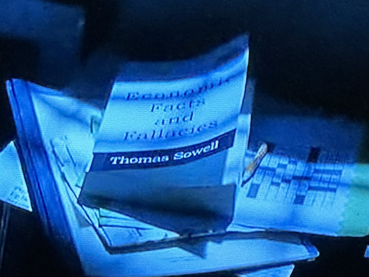 BadW0lf78's tweet photo. Spotted this in an episode of The Recruit on Netflix. I guess we really do have people in the most unlikely places 😉😁 https://t.co/a6Sxndqqgr